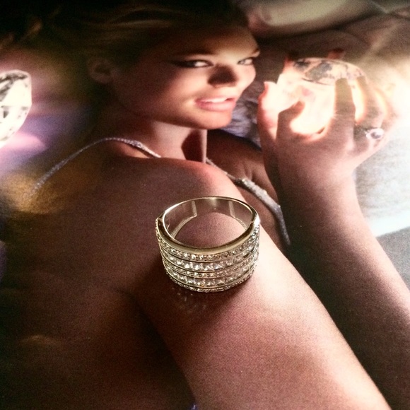 Baguette/Round Multi-Row CZ Ring. - Picture 4 of 8